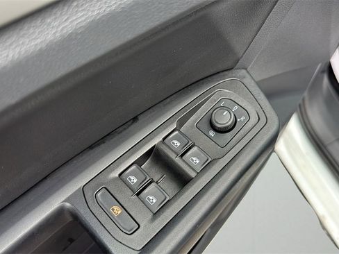 Used 2020 Volkswagen Atlas SE w/ Towing Package image 26