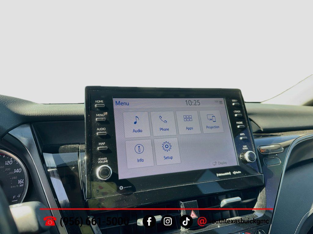 Used 2024 Toyota Camry XSE FWD image 16