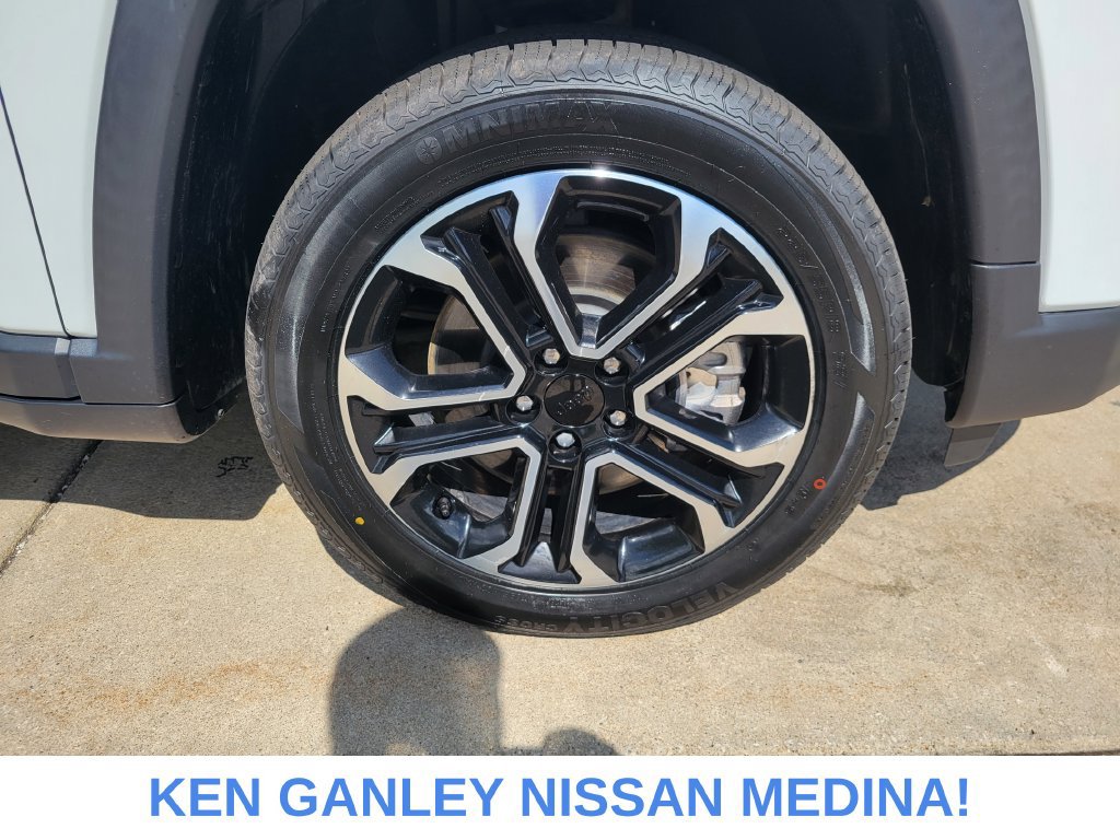Used 2023 Jeep Compass Limited AWD/4WD image 22