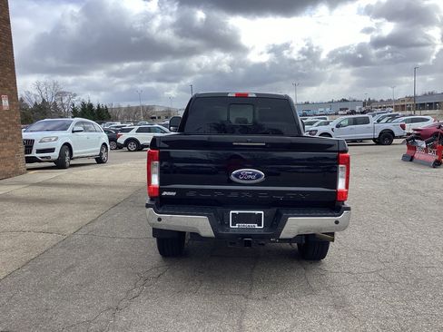 Used 2018 Ford F250 Lariat w/ Lariat Ultimate Package image 3