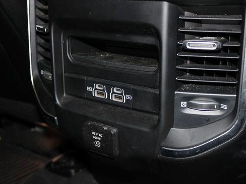 Used 2023 RAM 1500 Laramie AWD/4WD image 36