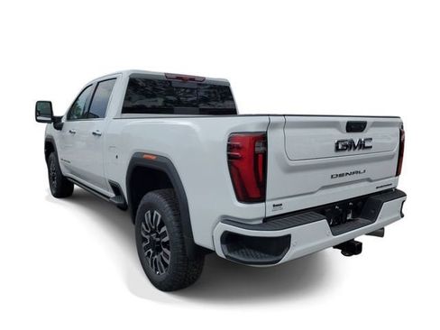 New 2026 GMC Sierra 3500 Denali Ultimate AWD/4WD image 4