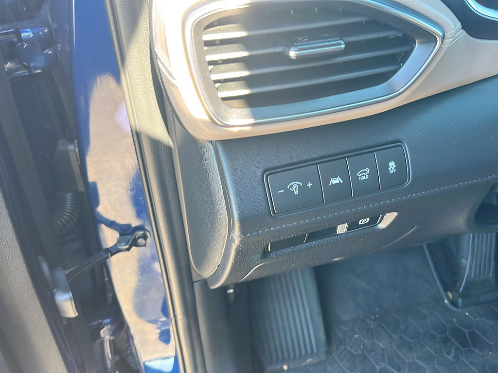 Used 2023 Hyundai Santa Fe SEL w/ Premium Package AWD/4WD image 22