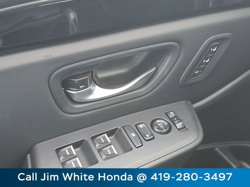 New 2025 Honda Pilot TrailSport image 23