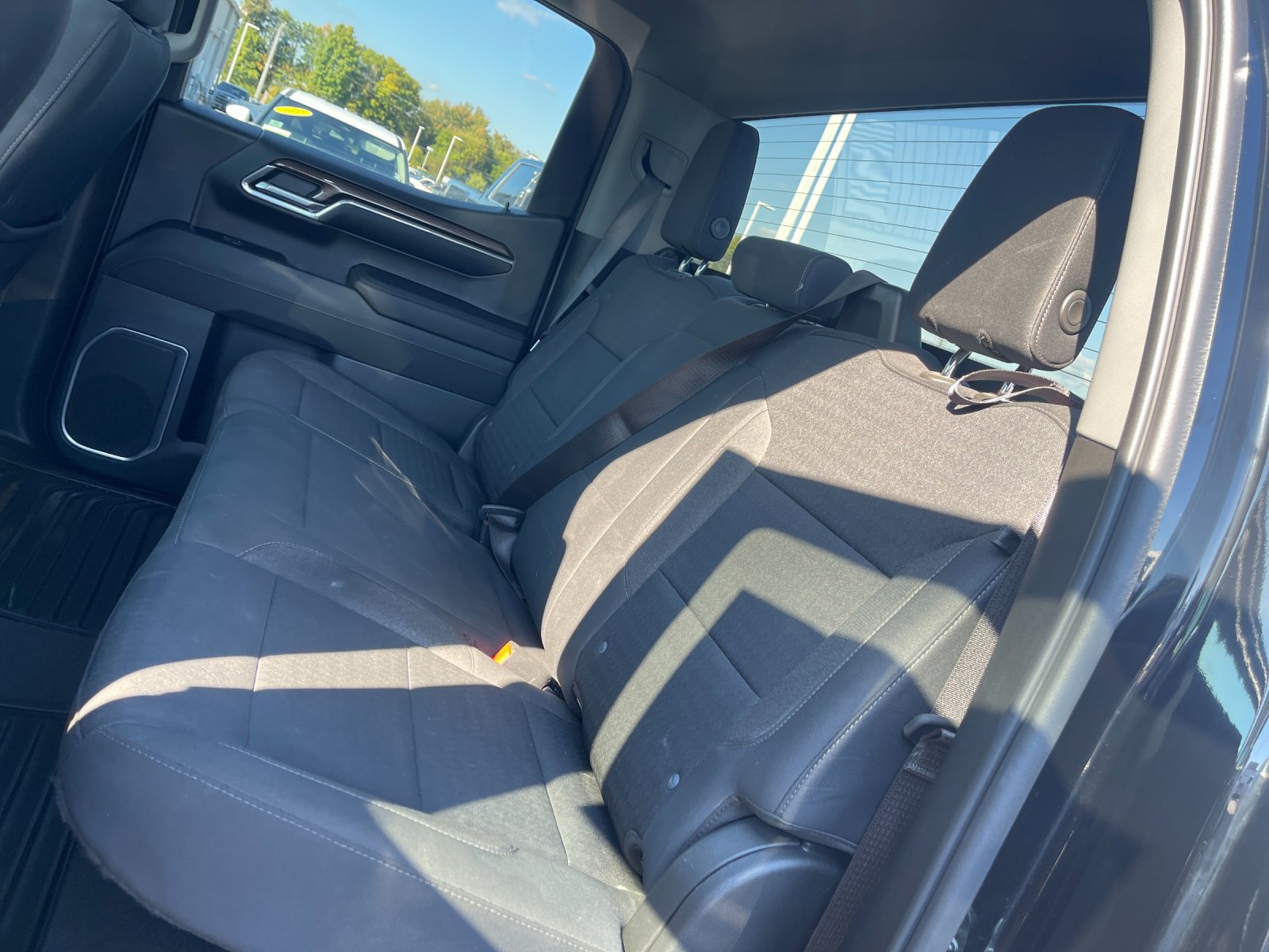 Used 2023 Chevrolet Silverado 1500 LT AWD/4WD image 14