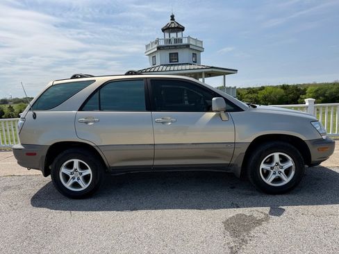 Used 2001 Lexus RX 300 image 4