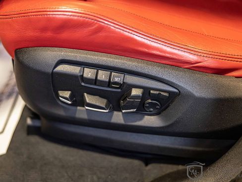 Used 2016 BMW X5 M image 23