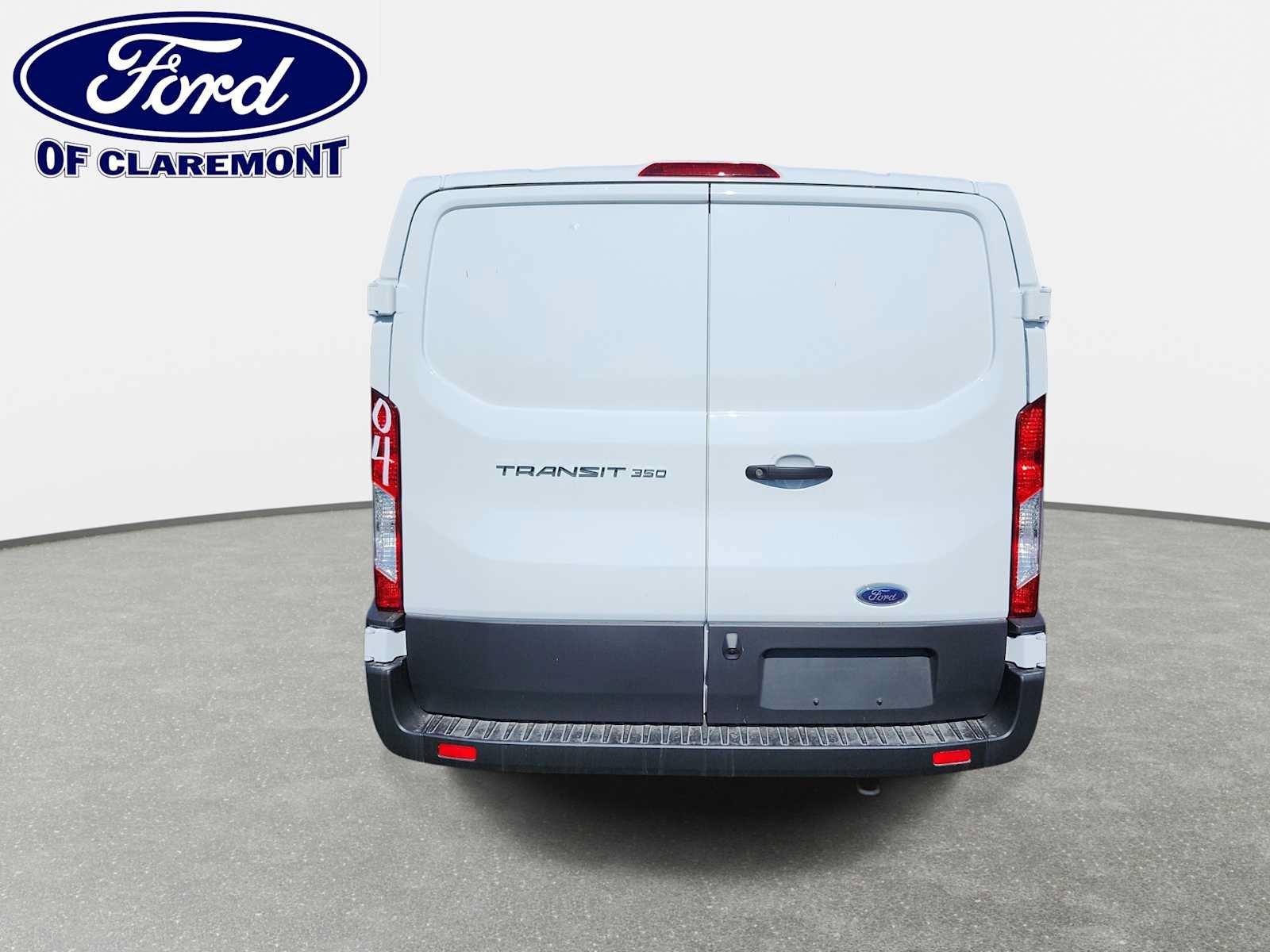 New 2025 Ford Transit 350 Low Roof w/ Electrician Trade Package RWD image 17