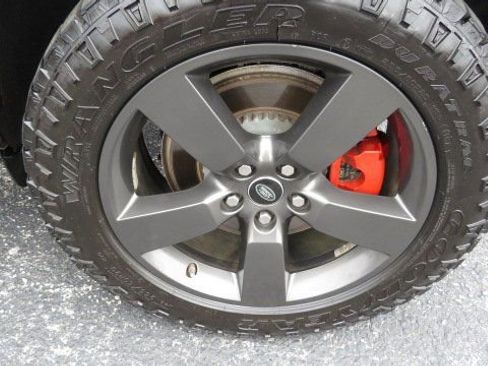 Used 2020 Land Rover Defender 110 X image 31