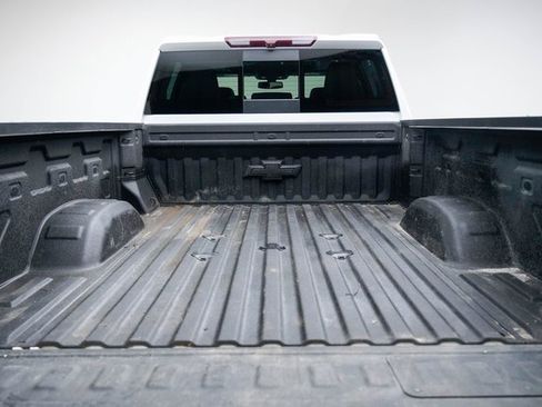 Used 2023 Chevrolet Silverado 2500 LTZ w/ LTZ Convenience Package image 9