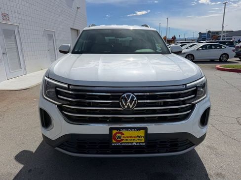 New 2026 Volkswagen Atlas SE FWD image 8