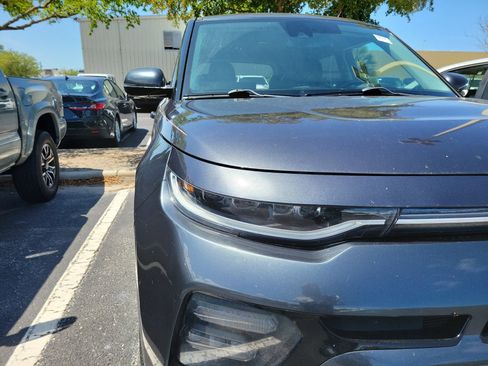 Used 2020 Kia Soul GT-Line Turbo FWD image 7