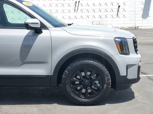 Used 2025 Kia Telluride SX Prestige X-Pro AWD/4WD image 9