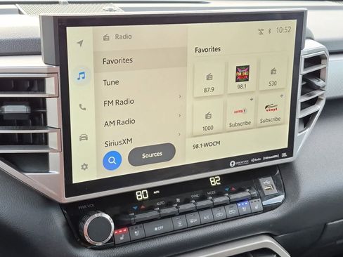 Used 2024 Toyota Tundra Limited image 15