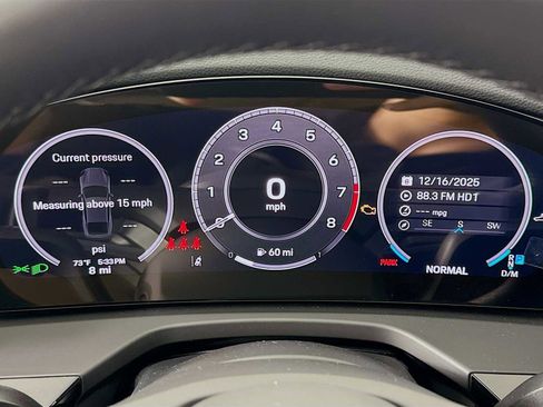 New 2026 Porsche Panamera 4 image 16