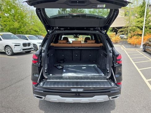 New 2026 BMW X5 xDrive40i w/ Climate Comfort Package AWD/4WD image 5