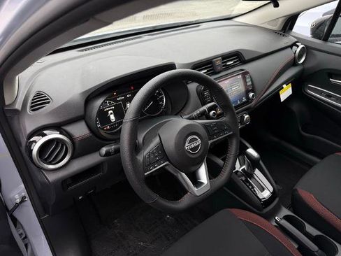 New 2025 Nissan Versa SR w/ Trunk Package image 17