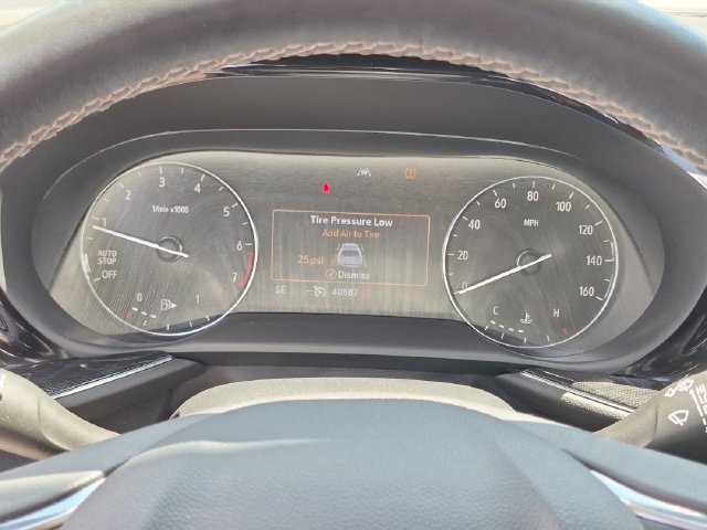 Used 2022 Buick Envision Preferred FWD image 13