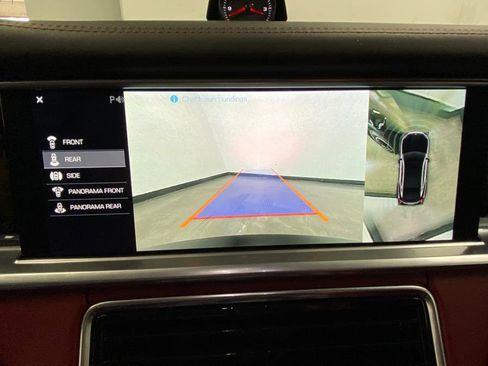 Used 2017 Porsche Panamera 4 image 32