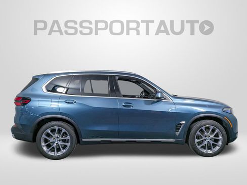 Certified 2024 BMW X5 xDrive40i w/ Premium Package image 8