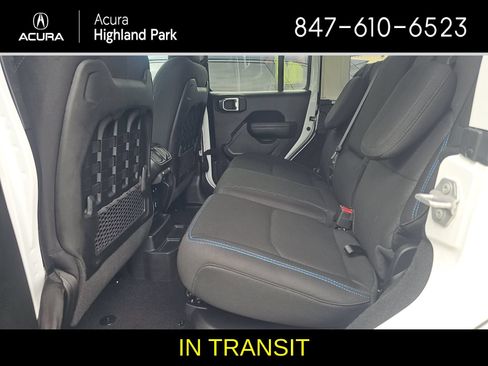 Used 2022 Jeep Wrangler Unlimited Rubicon 4xe w/ Cold Weather Group AWD/4WD image 14