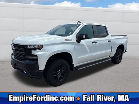 Used 2021 Chevrolet Silverado 1500 LT Trail Boss w/ Convenience Package II AWD/4WD image 1