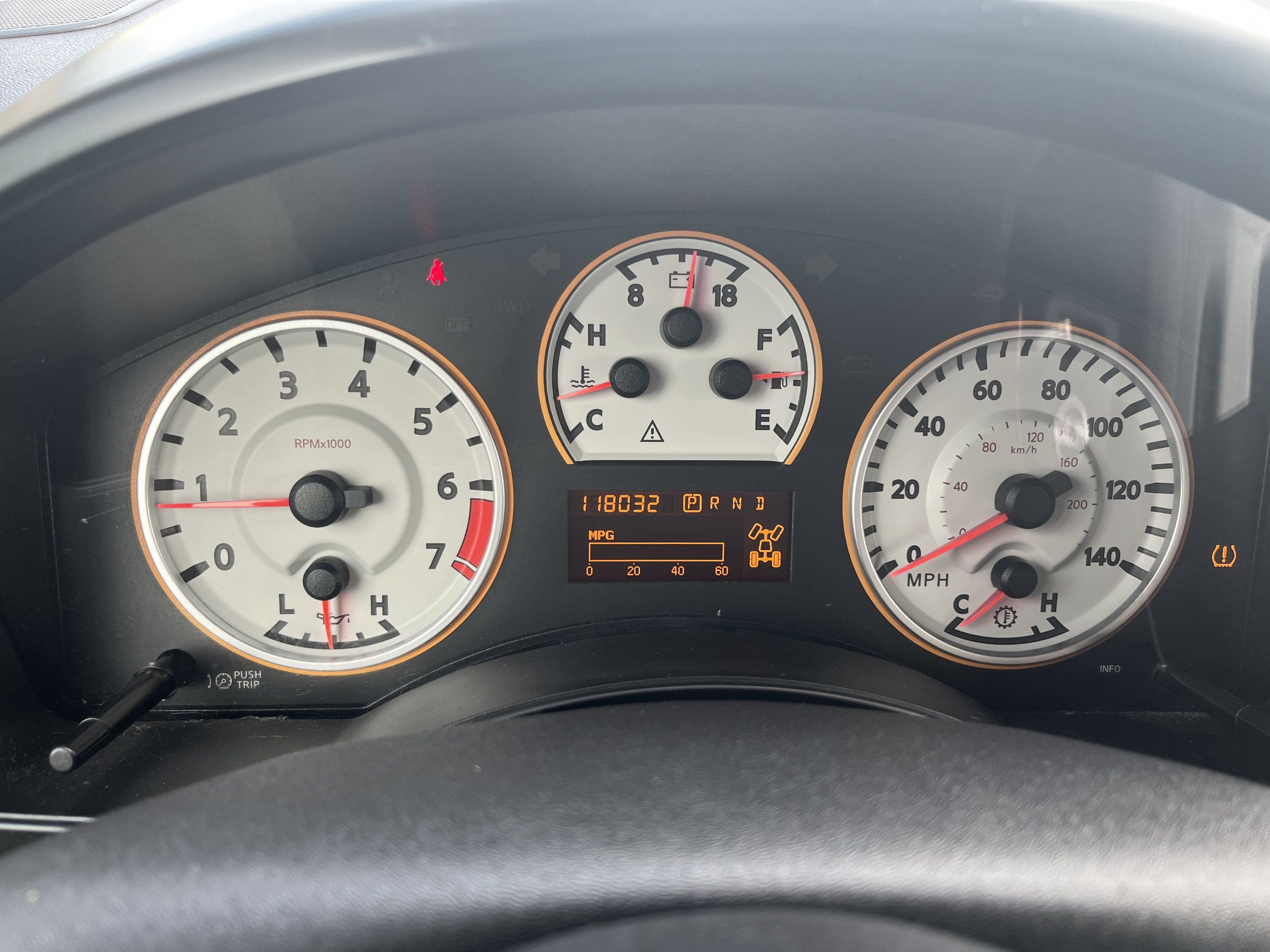 Used 2012 Nissan Titan PRO-4X AWD/4WD image 18