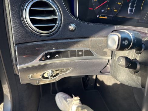 Used 2018 Mercedes-Benz S 450 Sedan image 9