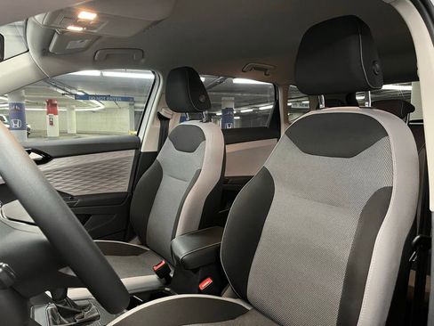 Used 2022 Volkswagen Taos S image 18