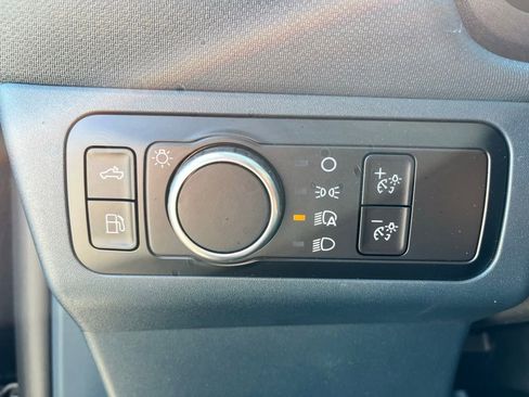 New 2026 Ford Maverick XLT FWD image 16