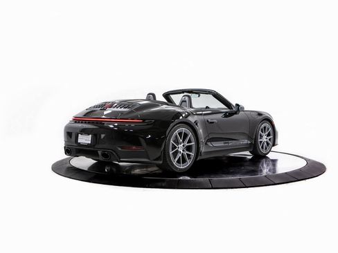 New 2026 Porsche 911 Carrera T image 7