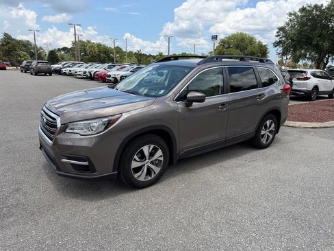 Used 2021 Subaru Ascent Premium w/ Convenience Package AWD/4WD image 13