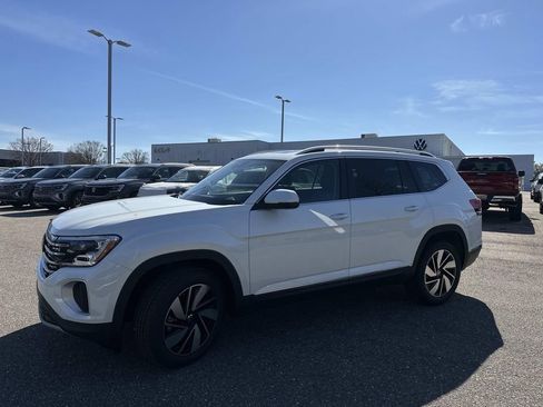 New 2026 Volkswagen Atlas SEL AWD/4WD image 10