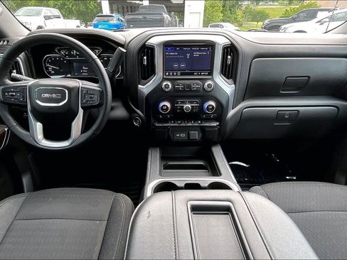 Used 2021 GMC Sierra 1500 Elevation RWD image 10