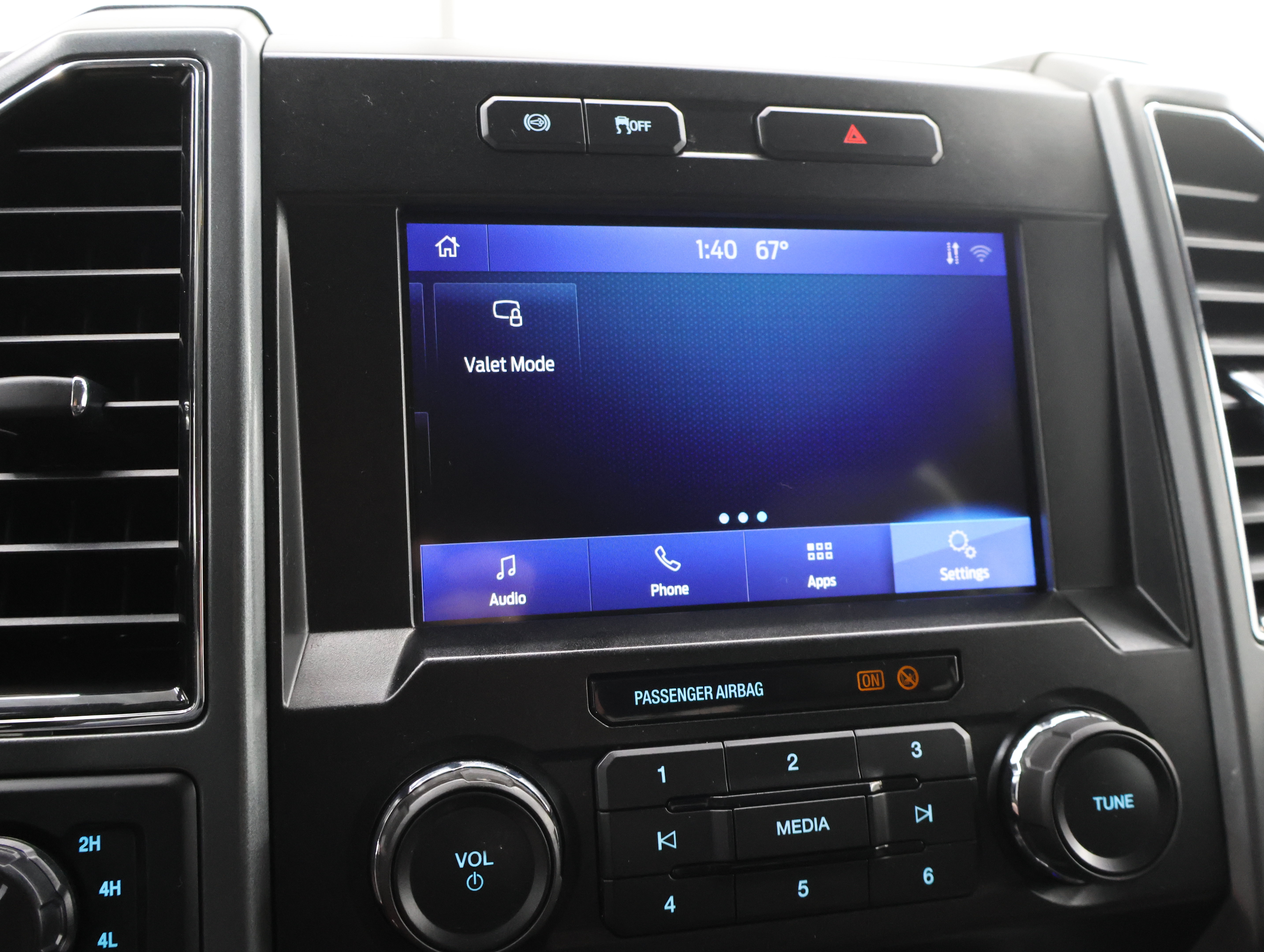 Used 2021 Ford F250 XLT w/ XLT Premium Package AWD/4WD image 52