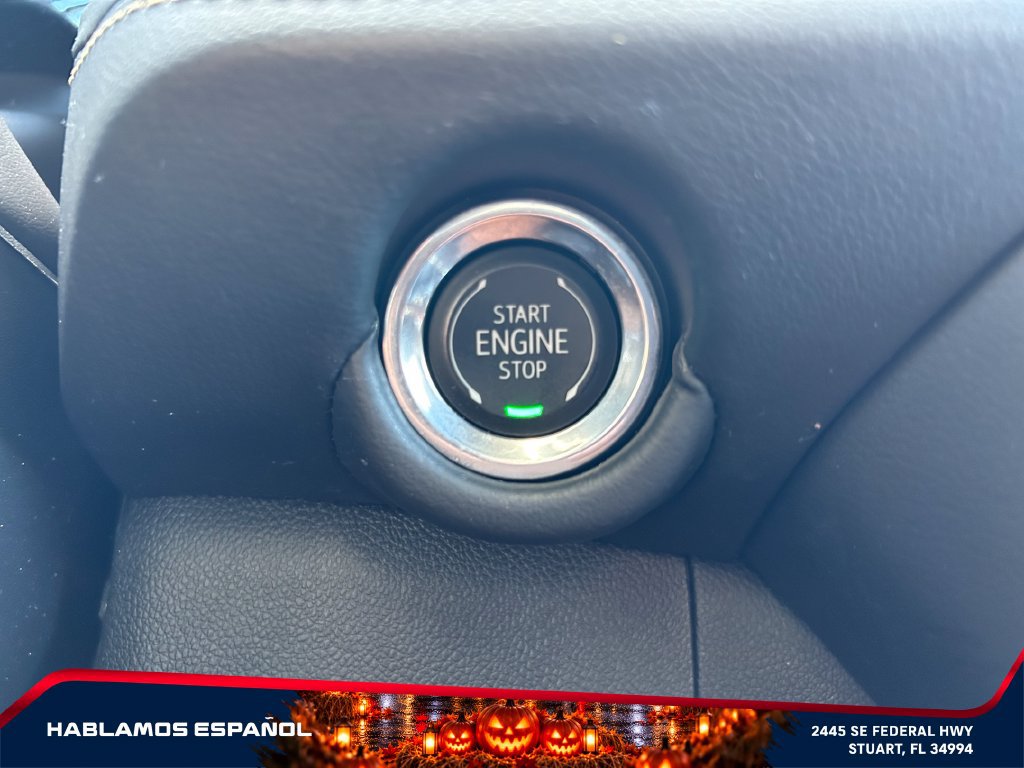 Used 2025 Chevrolet Tahoe Premier AWD/4WD image 29