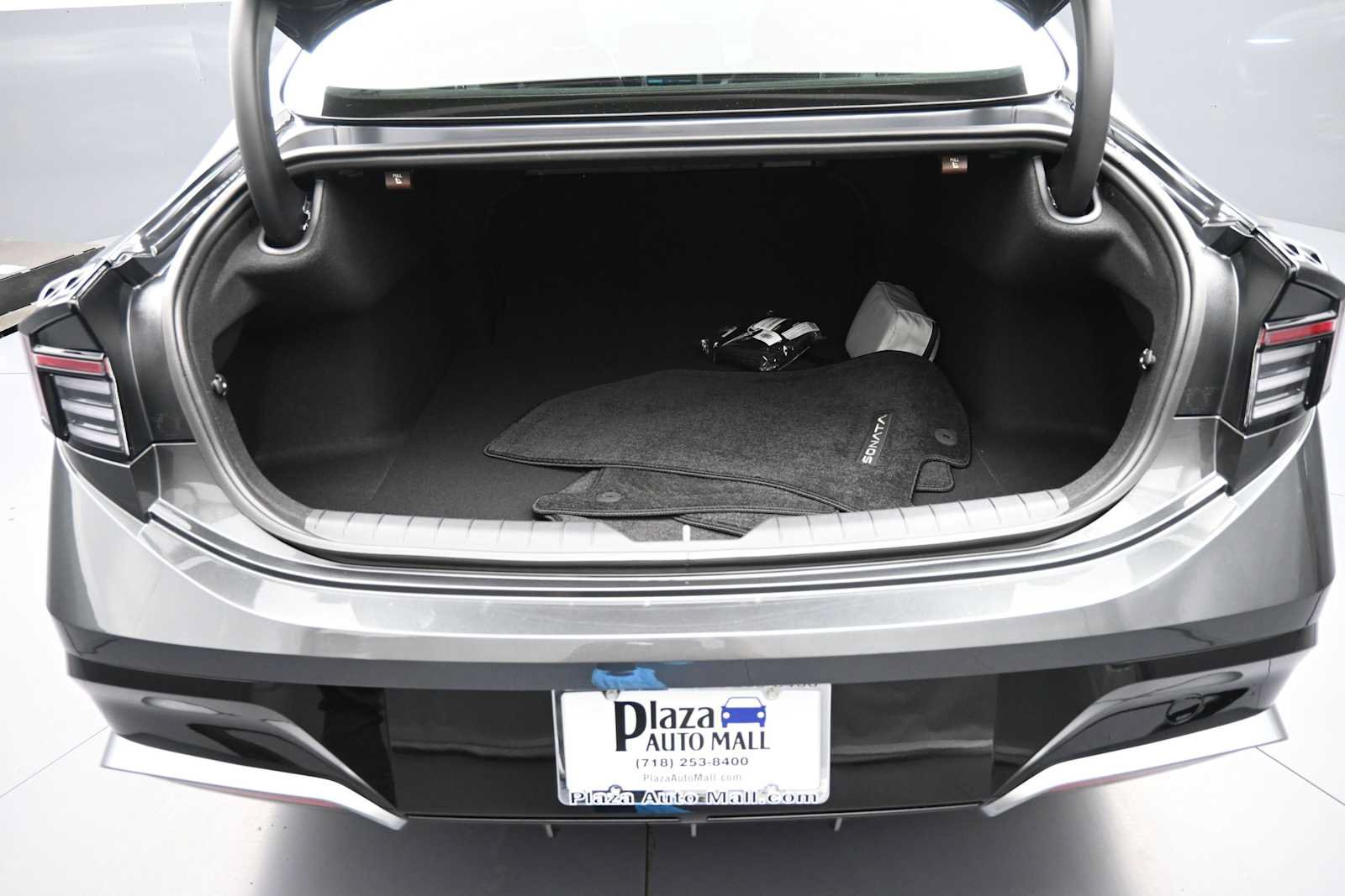Used 2026 Hyundai Sonata SEL FWD image 23
