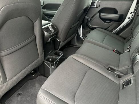 Certified 2022 Jeep Gladiator Sport image 12