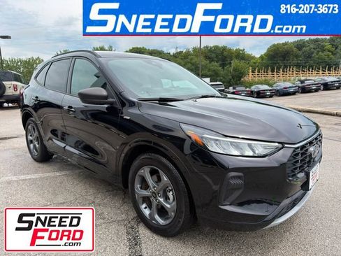 Used 2024 Ford Escape ST-Line w/ Tech Pack #1 FWD image 1