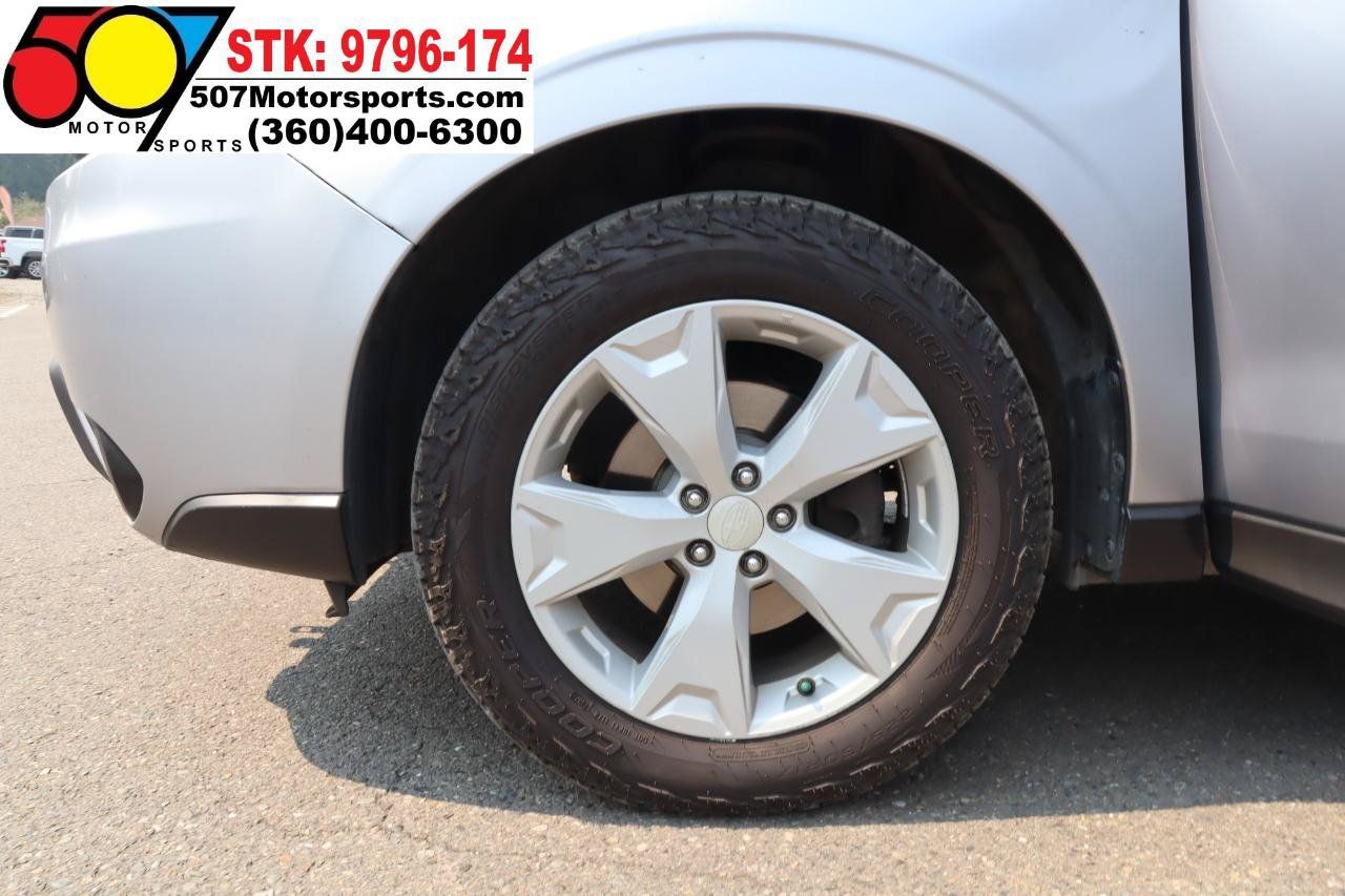 Used 2016 Subaru Forester 2.5i Premium AWD/4WD image 17