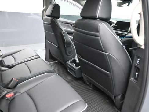 New 2026 Honda Odyssey Touring image 27