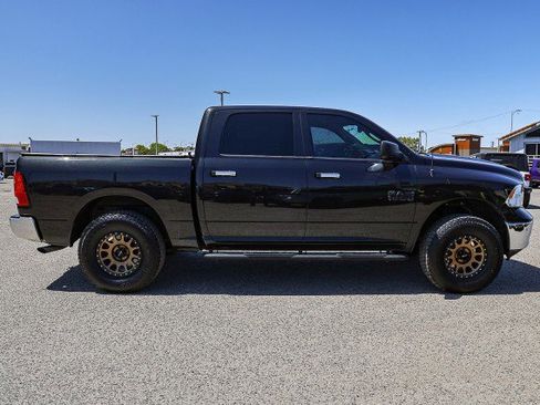 Used 2018 RAM 1500 Big Horn AWD/4WD image 3