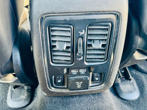 Used 2014 Jeep Grand Cherokee SRT8 w/ Luxury Group II image 40