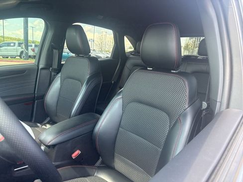 Used 2024 Ford Escape ST-Line w/ Tech Pack #1 image 8