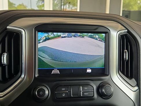 Certified 2022 Chevrolet Silverado 1500 RST AWD/4WD image 15