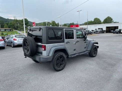 Used 2016 Jeep Wrangler Unlimited Sport w/ Quick Order Package 24S AWD/4WD image 8