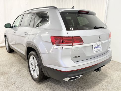 Used 2023 Volkswagen Atlas SE image 6