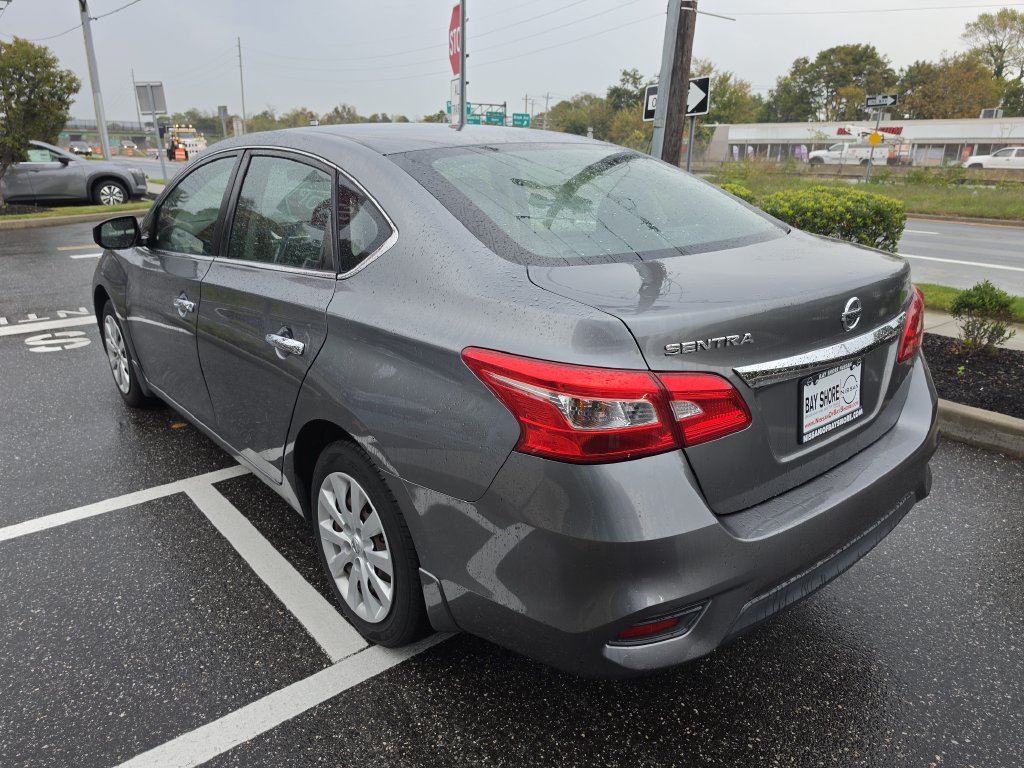 Used 2017 Nissan Sentra S FWD image 6