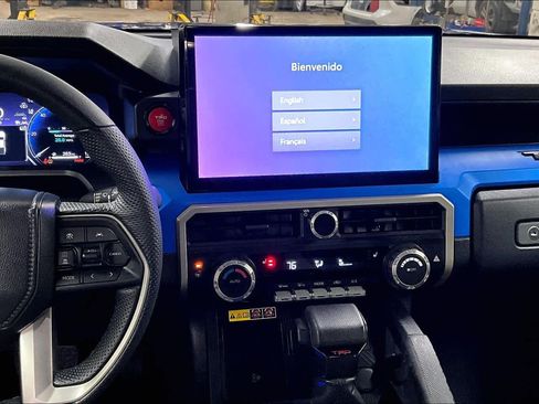 Used 2024 Toyota Tacoma TRD Off-Road image 7