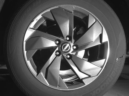 Used 2025 Nissan Rogue SV AWD/4WD image 14